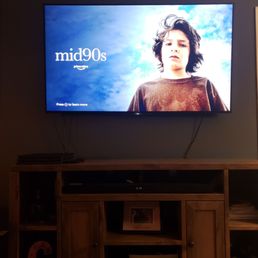 65 inch tv mounted