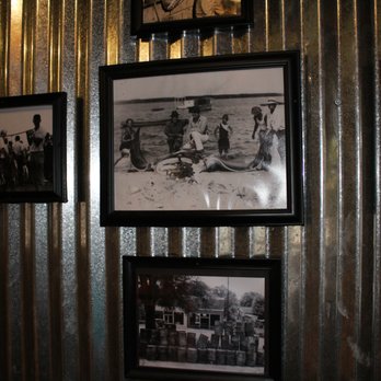 Top O' The River - Wonderful decor with the old photographs of the Pickwick area - Seafood Near Me - Michie, Tennessee Top O' The River - Wonderful decor with the old photographs of the Pickwick area - Seafood Near Me - Michie, Tennessee