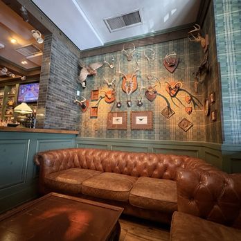 Forman's Whiskey Tavern - New American Near Me - Toluca Lake, California Forman's Whiskey Tavern - New American Near Me - Toluca Lake, California