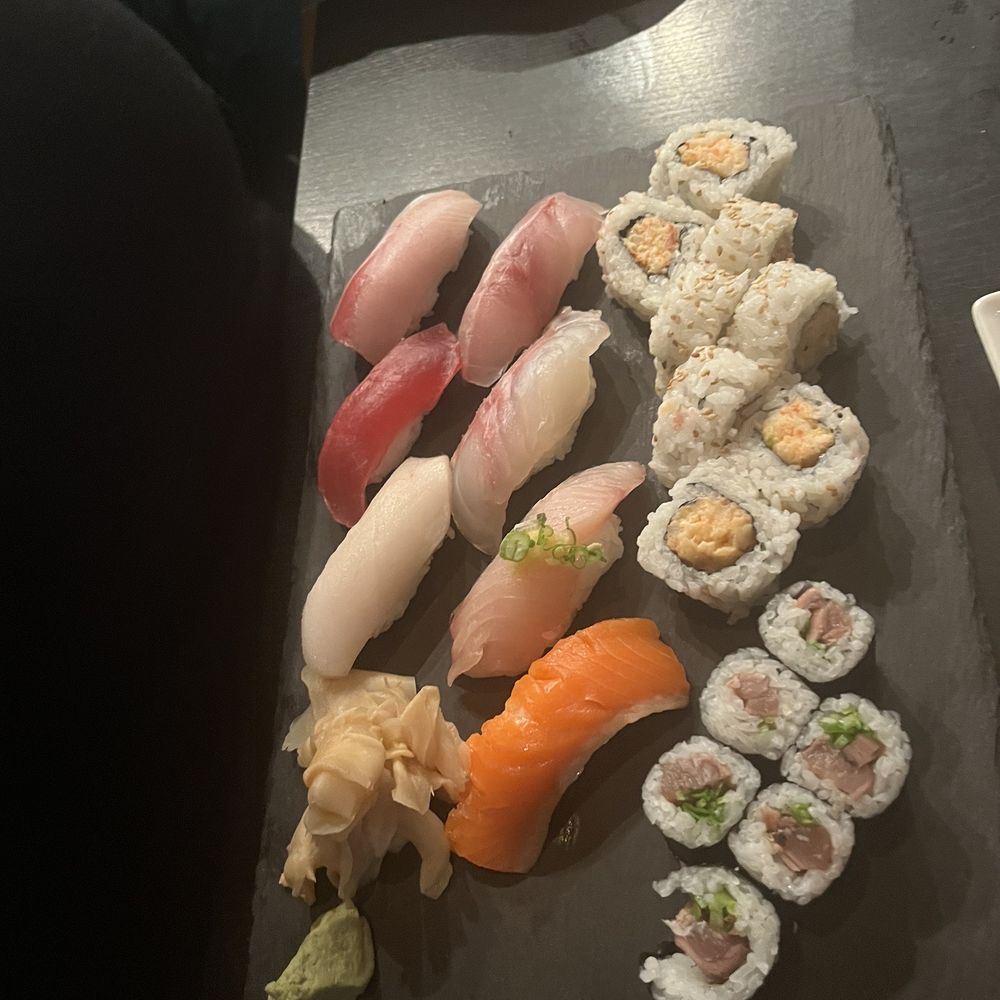 Muramoto Hilldale - Sushi Combo No.1 - Sushi Bars Near Me - Madison, Wisconsin