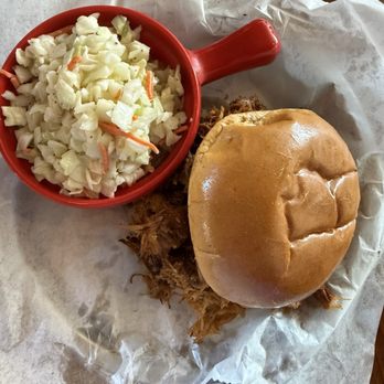 Obi's Outpost - Pork bbq and slaw - delicious! - Barbeque Near Me - Hartford City, Indiana Obi's Outpost - Pork bbq and slaw - delicious! - Barbeque Near Me - Hartford City, Indiana