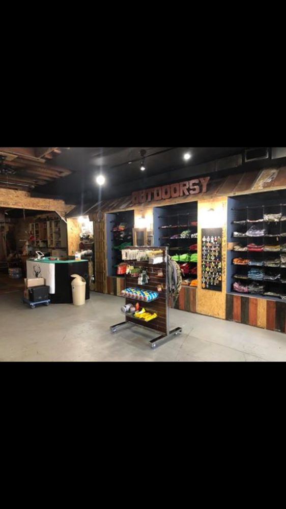 KIND OF OUTDOORSY Updated July 2025 9 S Market St, Duncannon