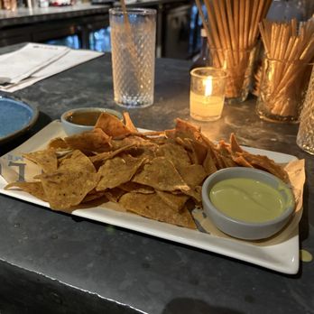 LUNA Mexican Kitchen - The Pruneyard - chips and salsa - Mexican Near Me - Campbell, California