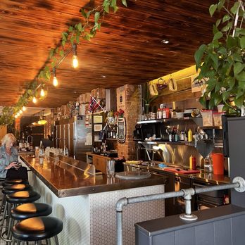 Pub Pit Caribou - Brewpubs Near Me - Montreal, Quebec Pub Pit Caribou - Brewpubs Near Me - Montreal, Quebec