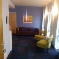 Esthetics & Electrolysis on 39TH - Waiting area