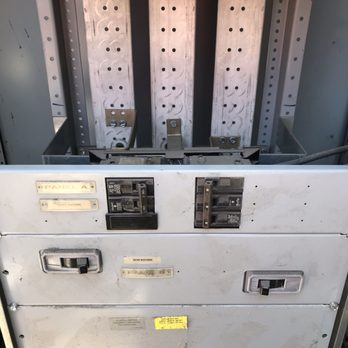 United Pro Electric - Commercial panel main breaker - Lighting Fixtures & Equipment Near Me United Pro Electric - Commercial panel main breaker - Lighting Fixtures & Equipment Near Me