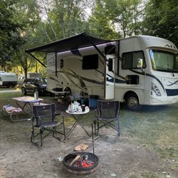 Countryside Campground and Cabins - Our campsite