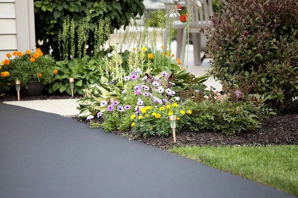 Expert Asphalt Paving - Over a decade of experience. Call or message now for an estimate and booking