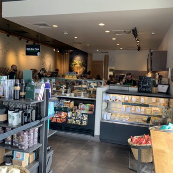 Starbucks - Coffee & Tea Near Me - Oakdale, California