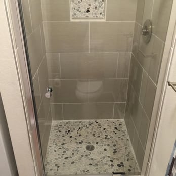 Simote's Construction - a walk in shower - General Contractors Near Me - Honolulu, Hawaii