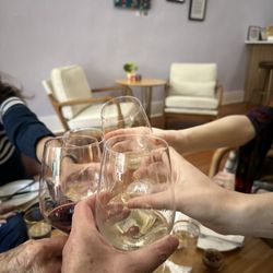 Corcilla Cellars - Cheers