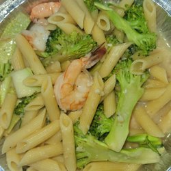 Tuscana's Pizzeria & Restaurant 2 - Shrimp and broccoli with white sauce