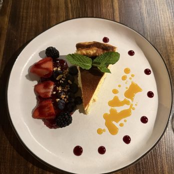 La Cuchara - Home made five star cheese cake - Spanish Near Me - Englewood, New Jersey