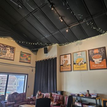 Lead Dog Brewing - Raised corner seating with couches and high back chairs. - Breweries Near Me - Reno, Nevada Lead Dog Brewing - Raised corner seating with couches and high back chairs. - Breweries Near Me - Reno, Nevada