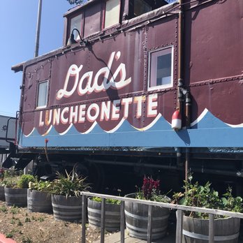 Dad's Luncheonette - Outside - New American Near Me - Half Moon Bay, California