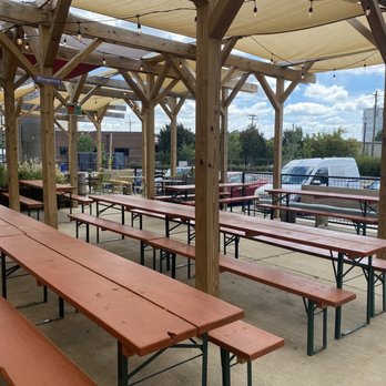 PETTY THIEVES BREWING COMPANY - Updated November 2024 - 184 Photos & 58 ...