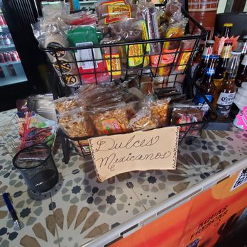 Monterrey Mexican Restaurant - Mexican Near Me - Dallas, Texas