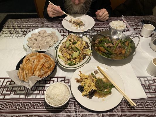 Uncle Zhang Chinese Cuisine (南来北往) by null