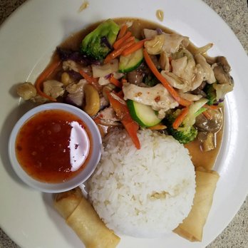 Thai Garden Cafe - Cashew Chicken - Thai Near Me - Cleburne, Texas Thai Garden Cafe - Cashew Chicken - Thai Near Me - Cleburne, Texas