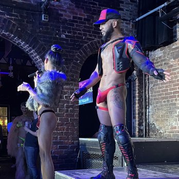 Oz New Orleans - Gay Bars Near Me - New Orleans, Louisiana
