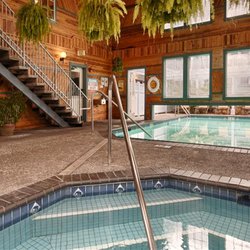 Best Western Plus Bayshore Inn - Indoor Pool & Hot Tub