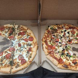 Super Supreme Pan Pizza