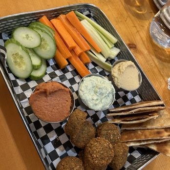 The Village Idiot - The hippy dip - American Near Me - Revelstoke, British Columbia The Village Idiot - The hippy dip - American Near Me - Revelstoke, British Columbia
