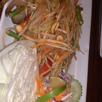 Mai Thai Restaurant - Papaya Salad - Thai Near Me - Austin, Texas