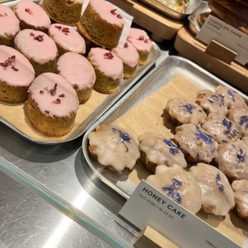 GAIL's Bakery Richmond - Seen 7/2025 - Bakeries Near Me - Richmond, XGL GAIL's Bakery Richmond - Seen 7/2025 - Bakeries Near Me - Richmond, XGL