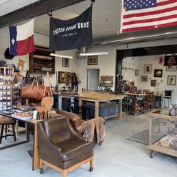 Twisted Arrow Goods shop Twisted Arrow Goods shop