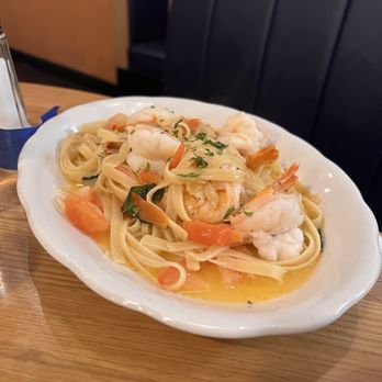 Nisi - Shrimp Scampiscampi - Breakfast & Brunch Near Me - New York, New York Nisi - Shrimp Scampiscampi - Breakfast & Brunch Near Me - New York, New York