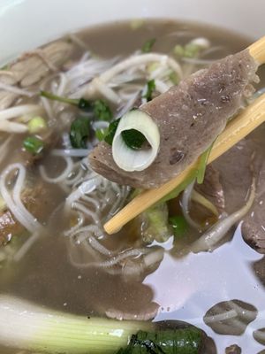 VPho and Pizzeria by null