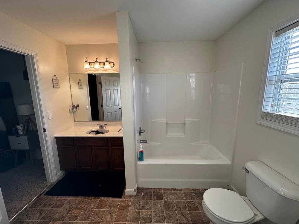 BATH FITTER Updated April 2024 45 Photos 10915 Murdock Dr