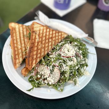 Goodpeople - Shroom Panini with arugula salad - Coffee & Tea Near Me - Los Angeles, California Goodpeople - Shroom Panini with arugula salad - Coffee & Tea Near Me - Los Angeles, California