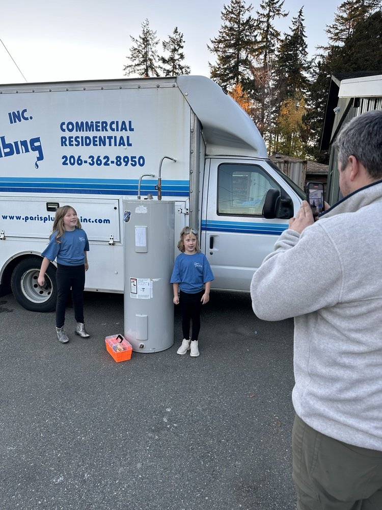 Slide of Paris Plumbing