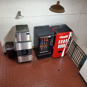 Carousel Beach Inn - Vending machines - Hotels Near Me - Santa Cruz, California