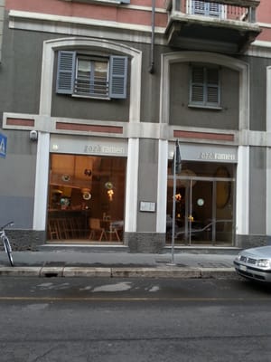 Zazà Ramen, sake bar & restaurant by null