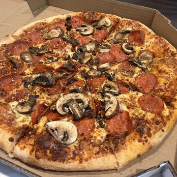 Domino's Pizza - Pizza Near Me - Vancouver, British Columbia