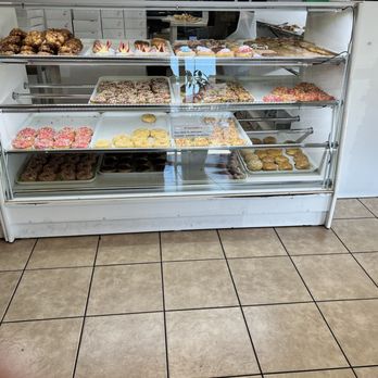 Sunrise Donuts - Display case - Donuts Near Me - Phoenix, Arizona