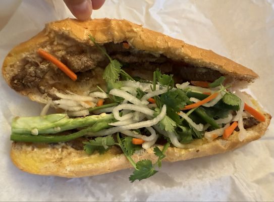 Bánh Mì Ông Mười by null