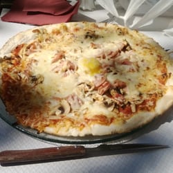 A Casa Mia - Pizza Royale
