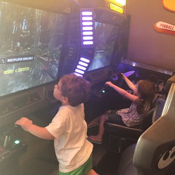 Little Matt's - Arcade games! - Burgers Near Me - Houston, Texas
