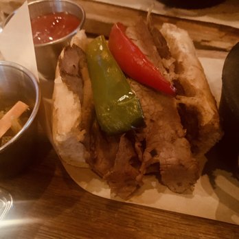 LUXBAR - Italian beef - Bars Near Me - Chicago, Illinois LUXBAR - Italian beef - Bars Near Me - Chicago, Illinois