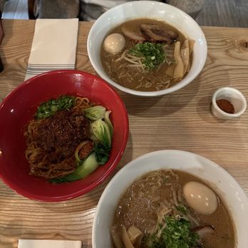 Akahoshi Ramen - Akahoshi miso and soupless tantanmen - Ramen Near Me - Chicago, Illinois Akahoshi Ramen - Akahoshi miso and soupless tantanmen - Ramen Near Me - Chicago, Illinois