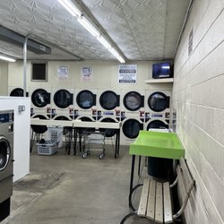 Page's Coin Laundry - Dryers