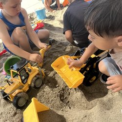 The Bay Christian School - Brentwood - Enjoying our Sandbox