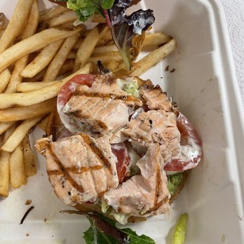 Pacific Catch - Cali Salmon Burger - Seafood Near Me - San Francisco, California Pacific Catch - Cali Salmon Burger - Seafood Near Me - San Francisco, California