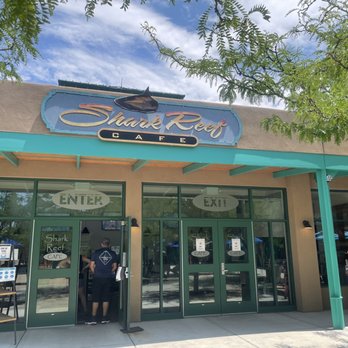 Shark Reef Cafe - the entrance to the restaurant - Burgers Near Me - Albuquerque, New Mexico