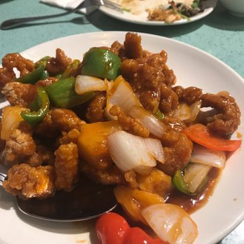 Henry's Cuisine - Sweet and sour pork not that great - Asian Fusion Near Me - Alhambra, California