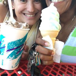 Sweet Rewards - Pistachio soft serve (kids size)